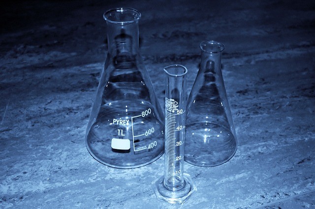 Análises físico químicas em laboratório